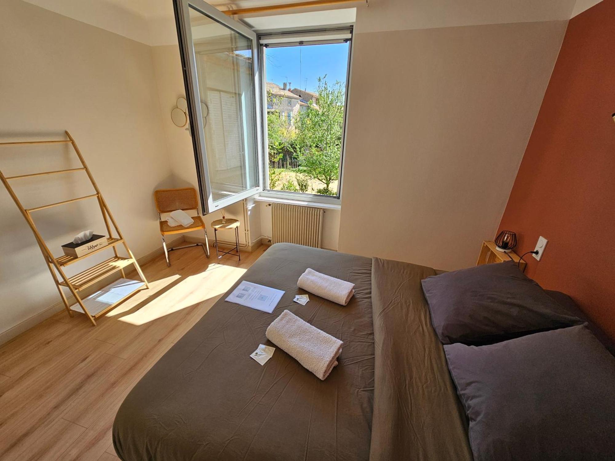 Bed and Breakfast Les berges de l'aude à Puicheric Extérieur photo